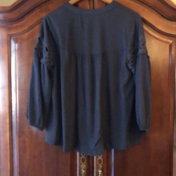 Susina Top - Picture 5 of 7